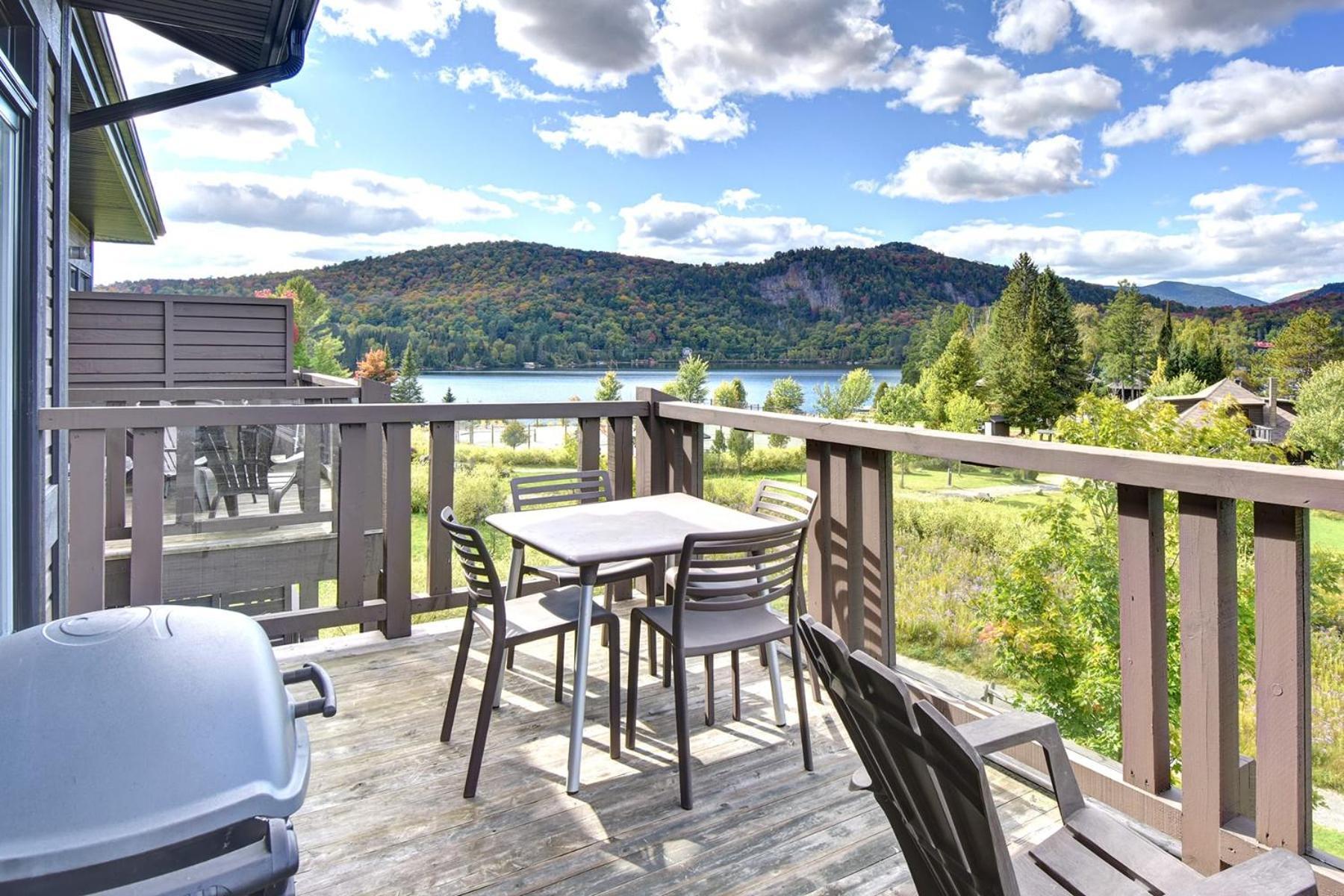 Lakefront Mountain View Remote Work - 1 Bd Suite Lac-Superieur Exterior foto